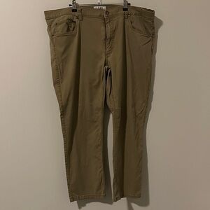 Classic Olive Men's Chinos